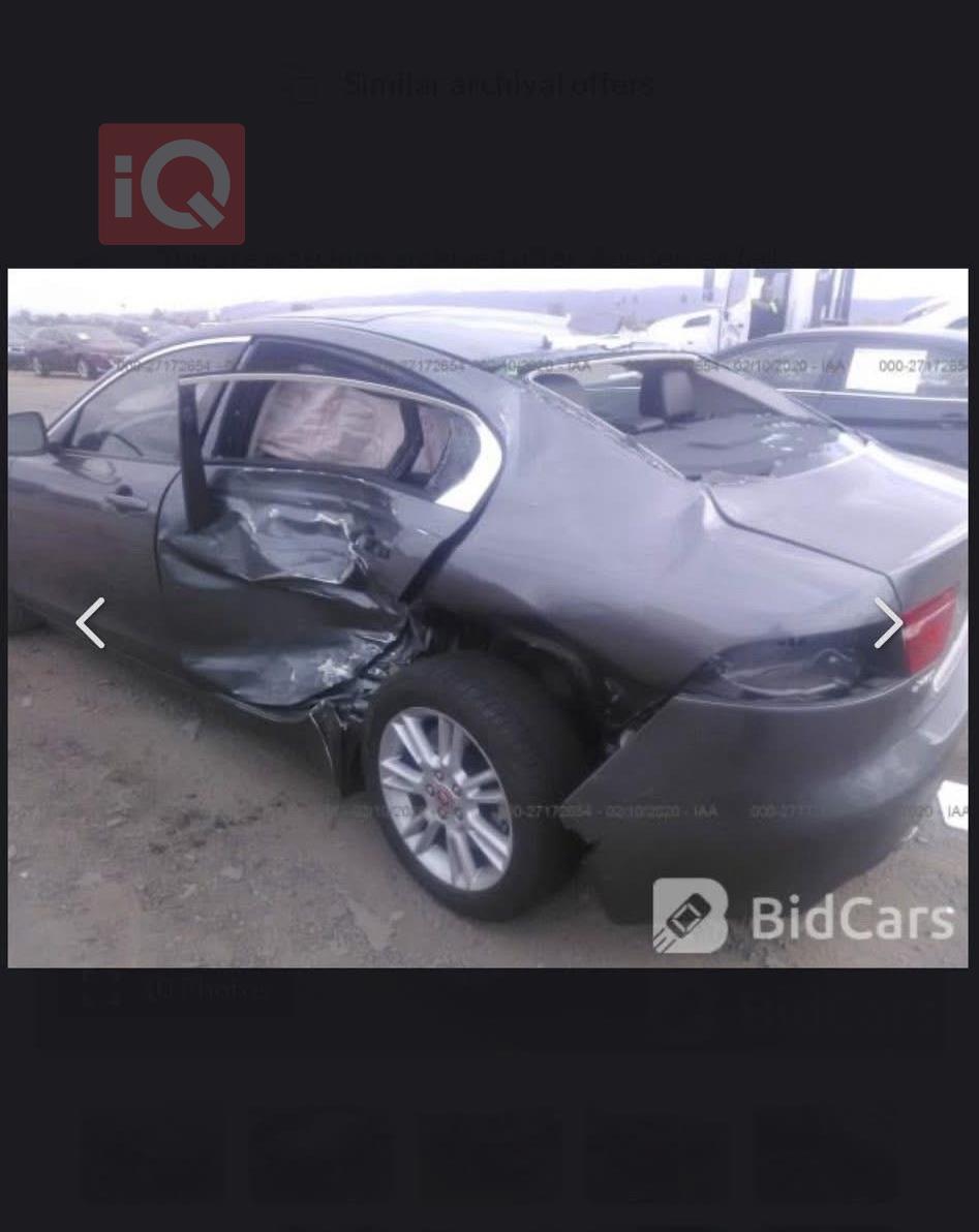 جاكوار XE
